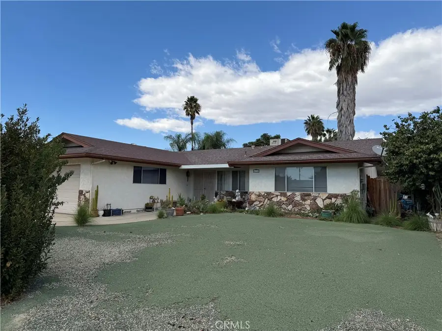 672 Central Avenue W, Hemet, CA 92543 - #2