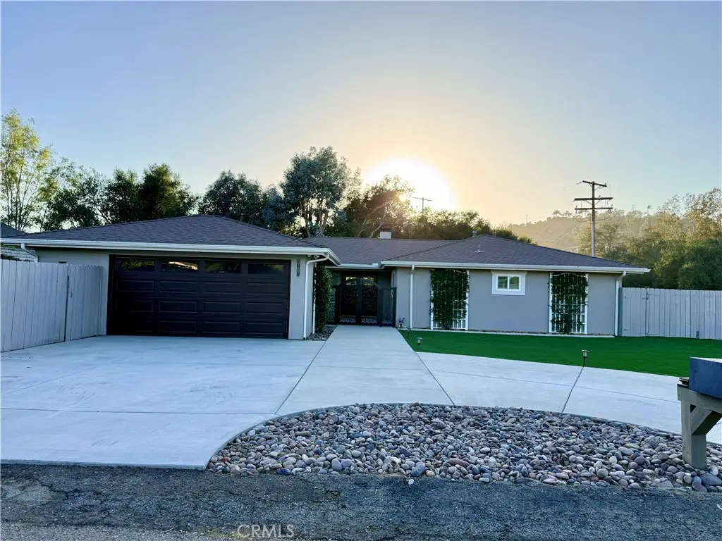 3101 Cherrypoint Court, Fallbrook, CA 92028 - #1