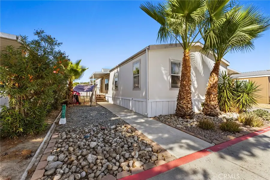 913 S Grand Avenue #102, San Jacinto, CA 92582 - #3