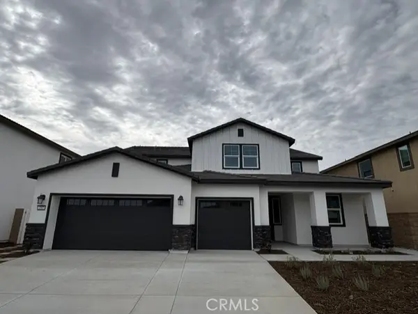 297 Grand Sky Lane, Perris, CA 92570