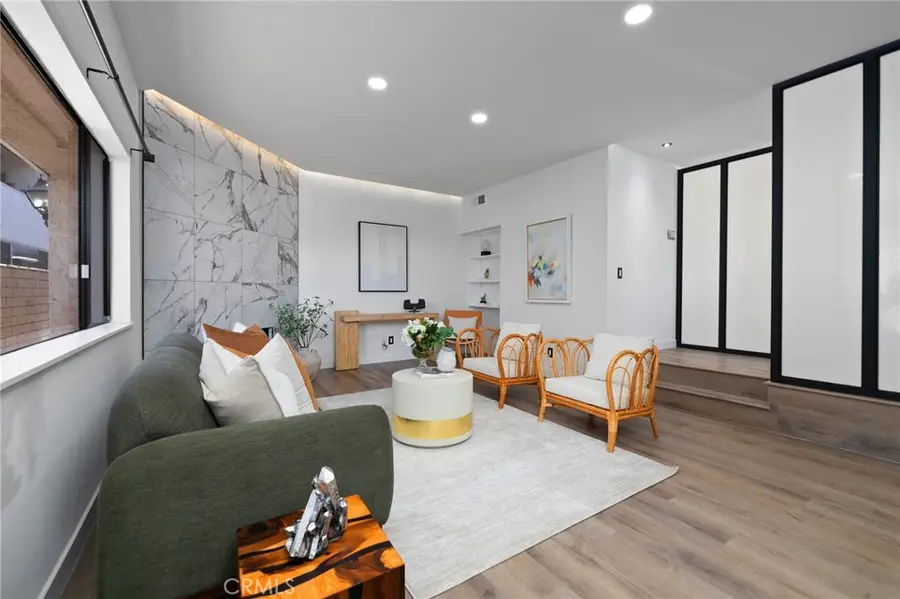 1337 18th Street #6, Santa Monica, CA 90404 - #2