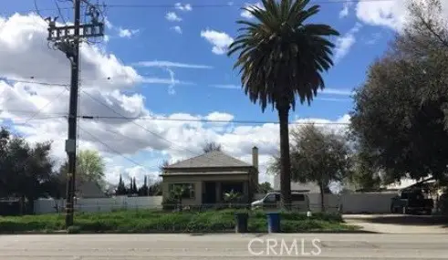 1367 S Towne Avenue, Pomona, CA 91766 - #3