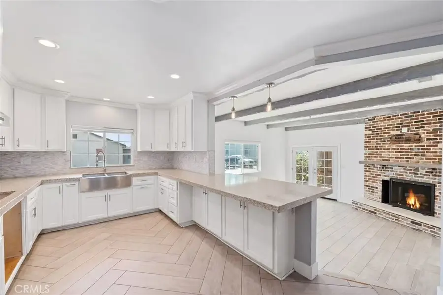 10566 Calabash Avenue, Fontana, CA 92337 - Image #2