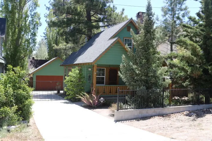 593 Lynn Road, Big Bear Lake, CA 92315 - Image #1