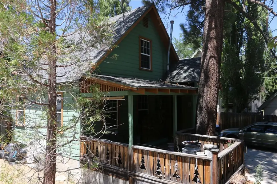 593 Lynn Road, Big Bear Lake, CA 92315 - Image #3