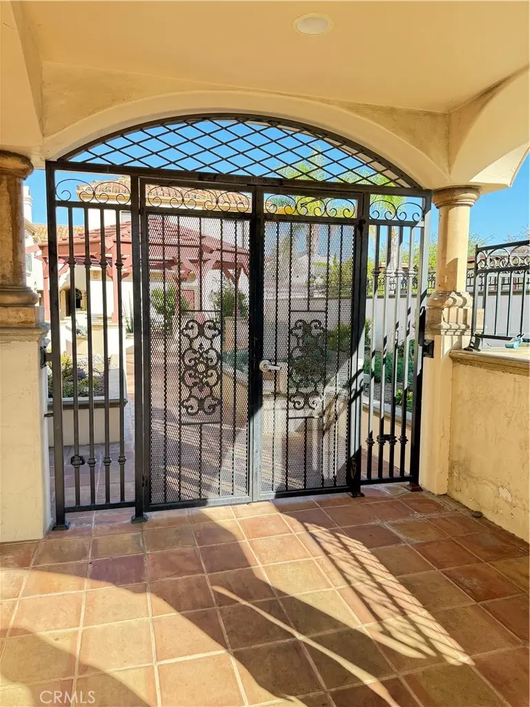 856 S Marengo #7, Pasadena, CA 91106 - Image #3