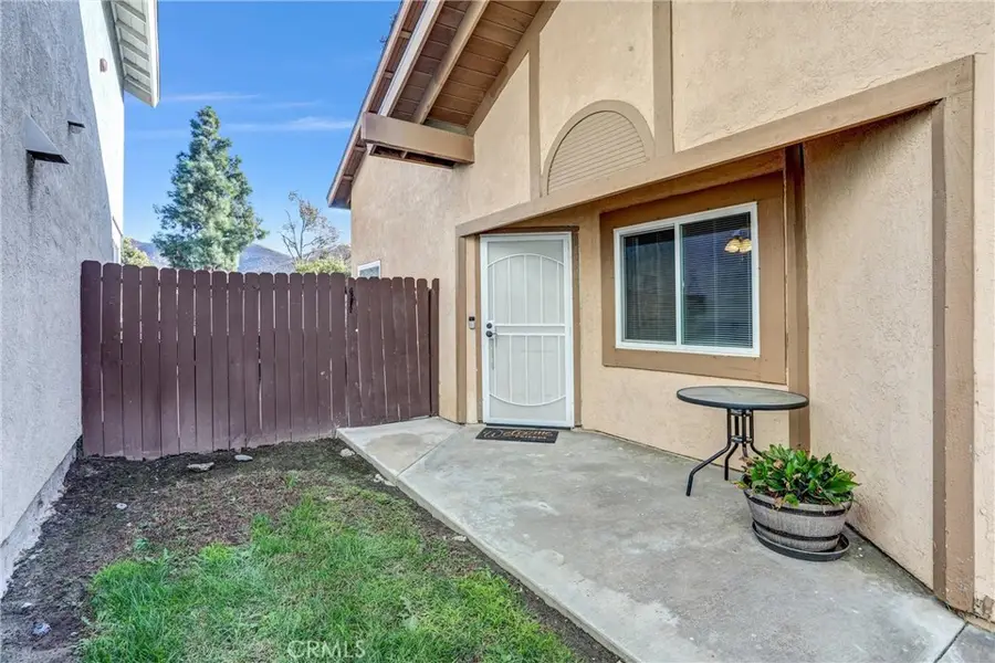 14519 El Contento, Fontana, CA 92337 - #3