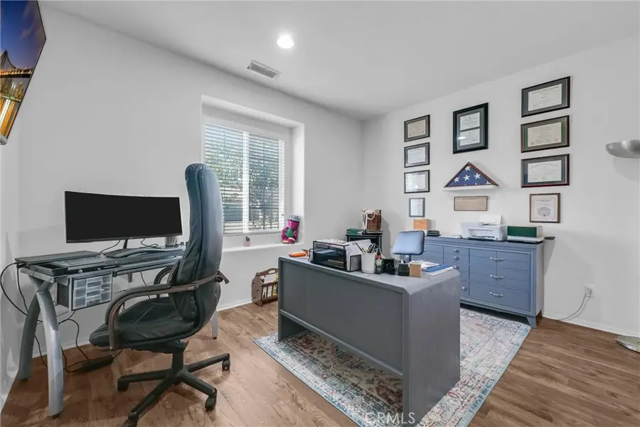 4664 Creek Cir, Jurupa Valley, CA 91752 - Image #3