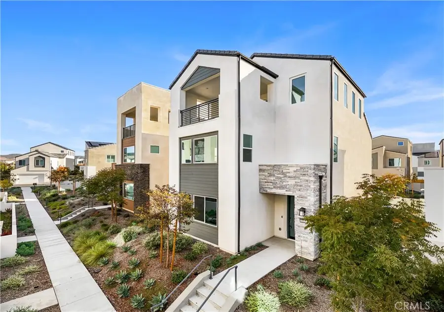 165 Sawbuck, Irvine, CA 92618 - Image #2