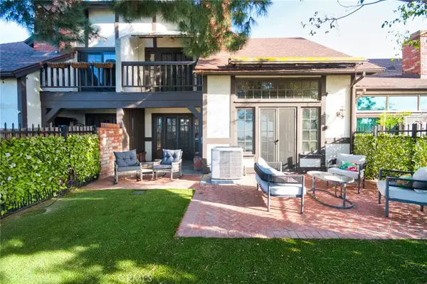 950 S Rim Crest, Anaheim Hills, CA 92807