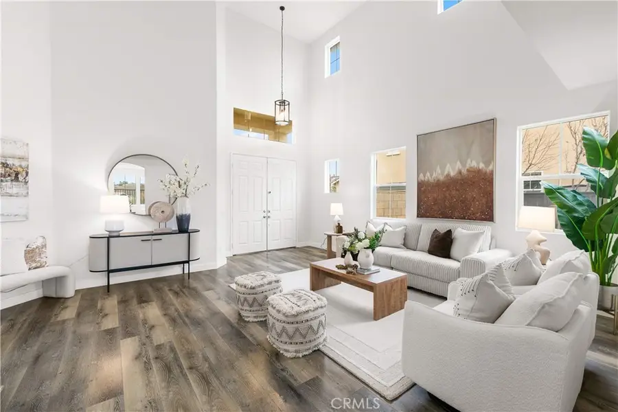 35640 Sainte Foy, Murrieta, CA 92563 - Image #3