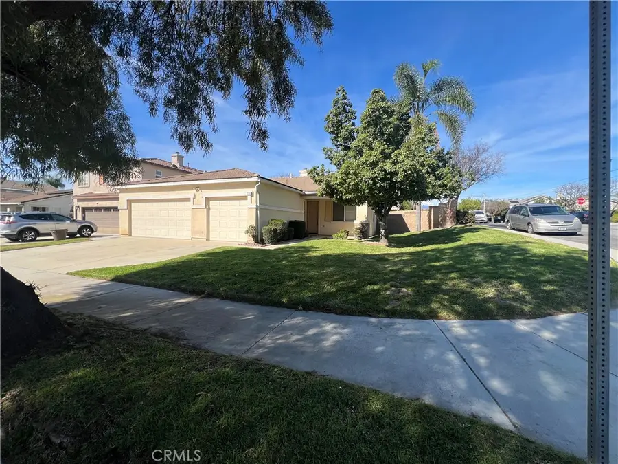 3255 Thoroughbred, Ontario, CA 91761 - #2