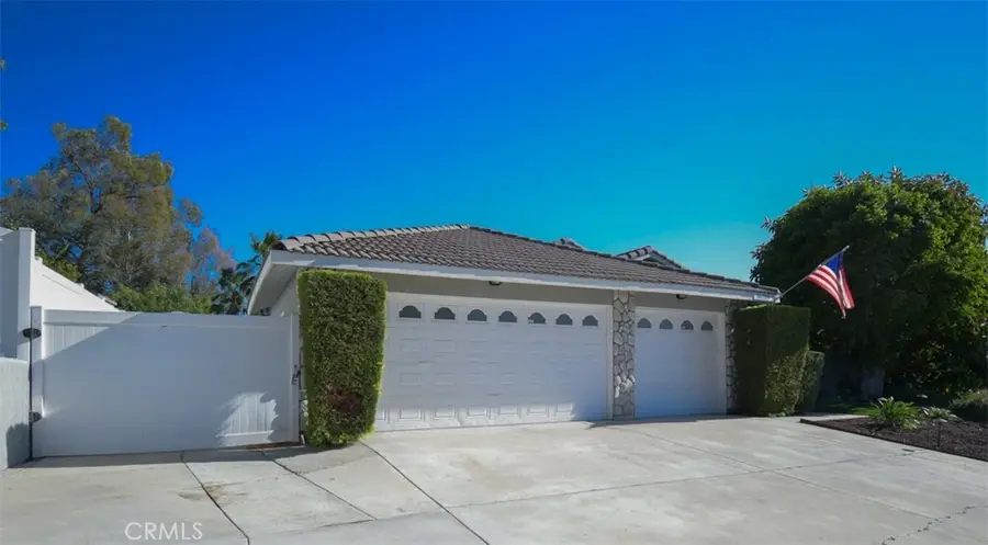 39520 Countryside, Murrieta, CA 92562 - Image #3