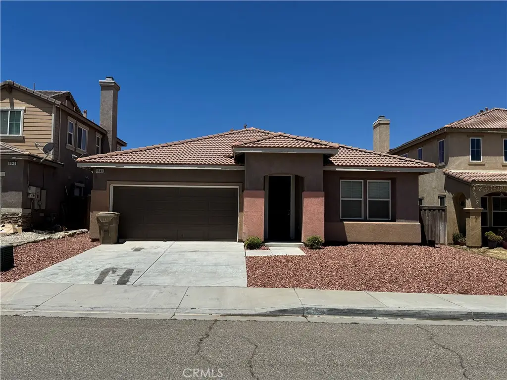 8848 Palo Alto, Hesperia, CA 92344 - #1