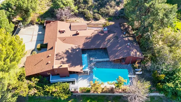 27411 Santa Fe Street, Hemet, CA 92543