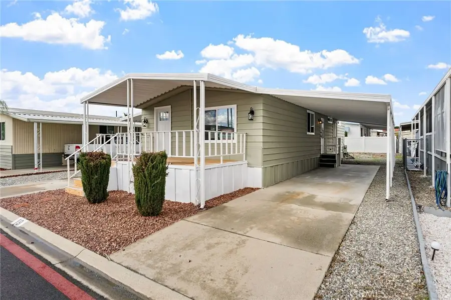 200 W San Bernardino Avenue #19, Rialto, CA 92376 - #2