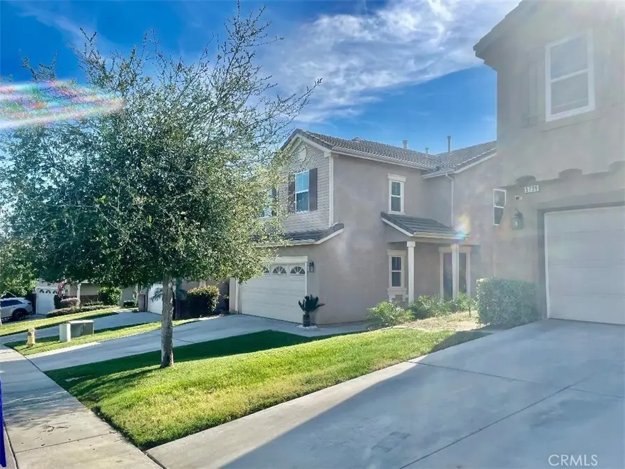 5751 Autumnwood, Jurupa Valley, CA 92509 - #3