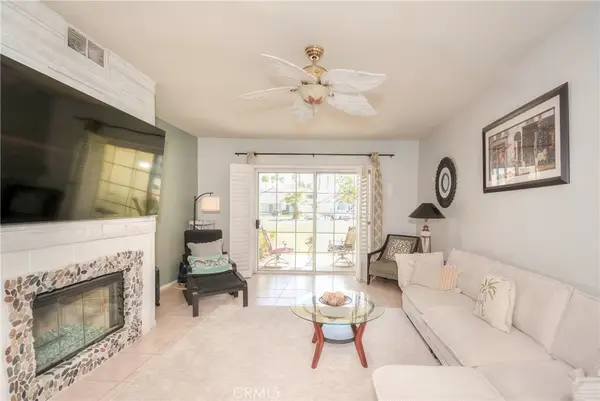 43756 Avenida Alicante, Palm Desert, CA 92211