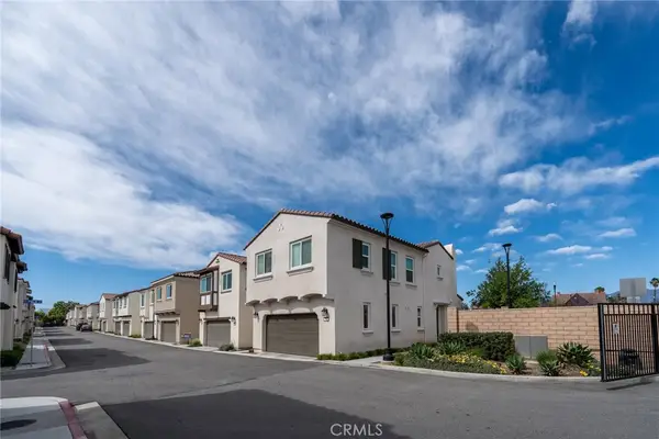 202 Bonita Lane, Rialto, CA 92376