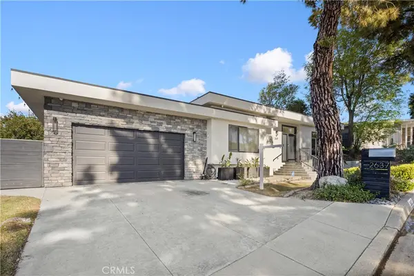 2637 N Mountain Avenue, Claremont, CA 91711