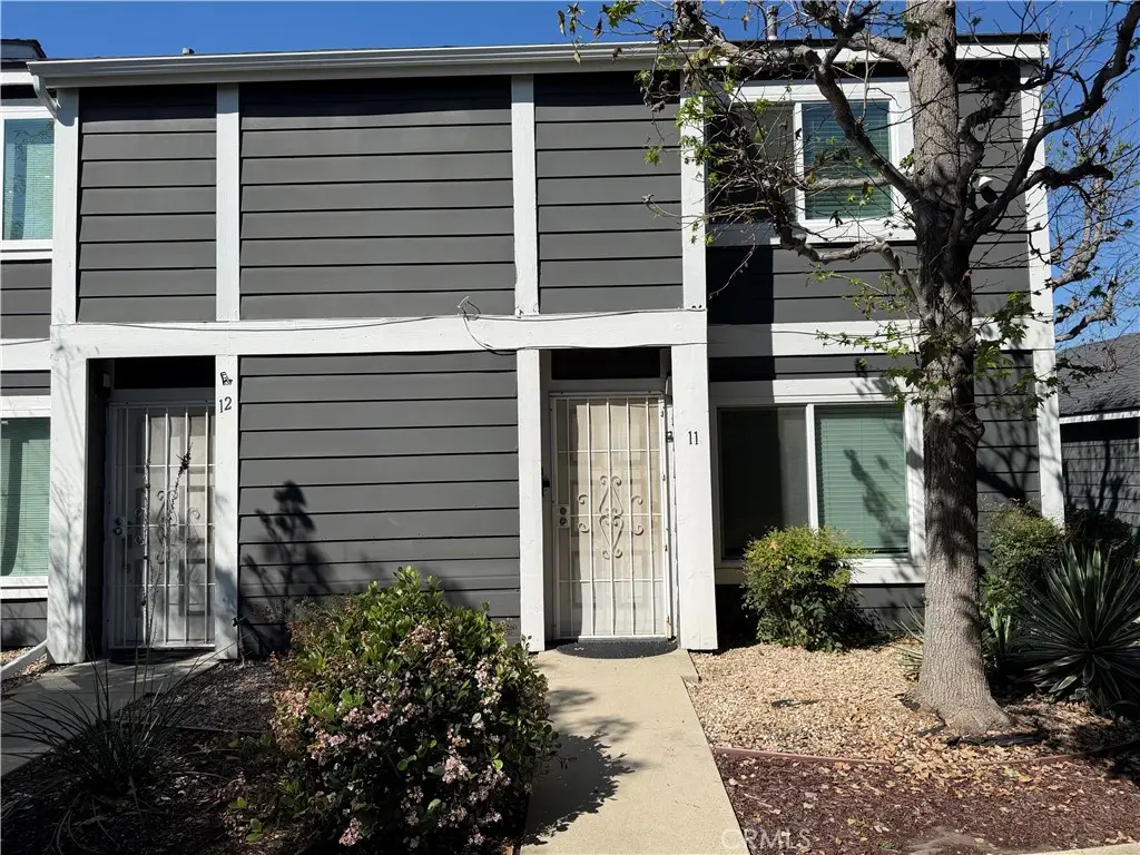 824 N Pasadena Avenue #11, Azusa, CA 91702 - #1