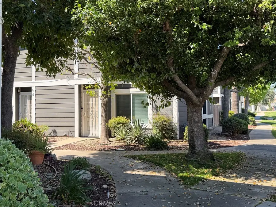 824 N Pasadena Avenue #11, Azusa, CA 91702 - #3