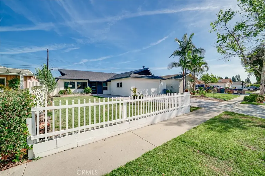 11439 205th, Lakewood, CA 90715 - #3