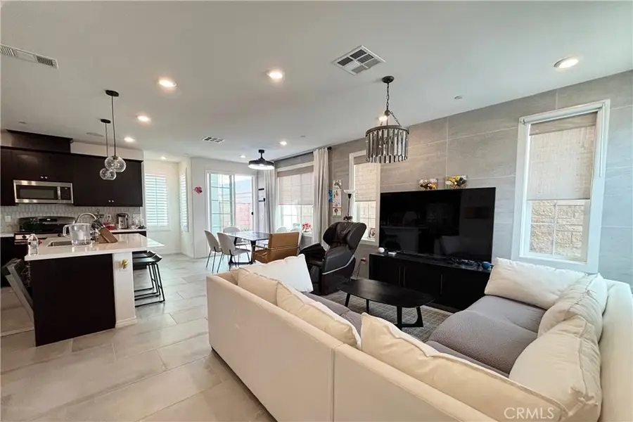 15275 Ridge Lane #1, Fontana, CA 92336 - #3