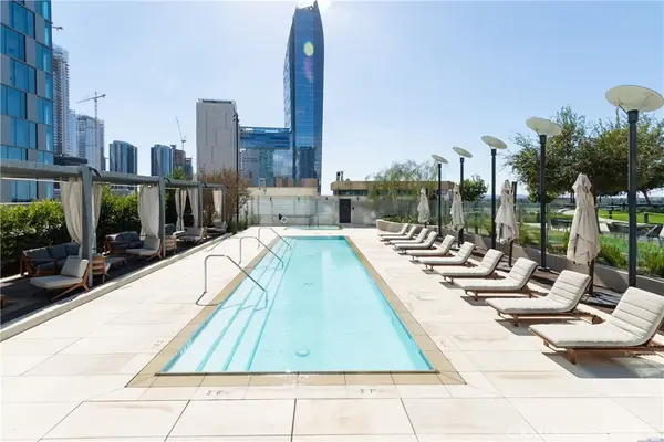 889 Francisco Street #2901, Los Angeles, CA 90017