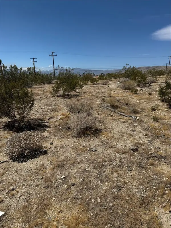 0 8th, Desert Hot Springs, CA 92240