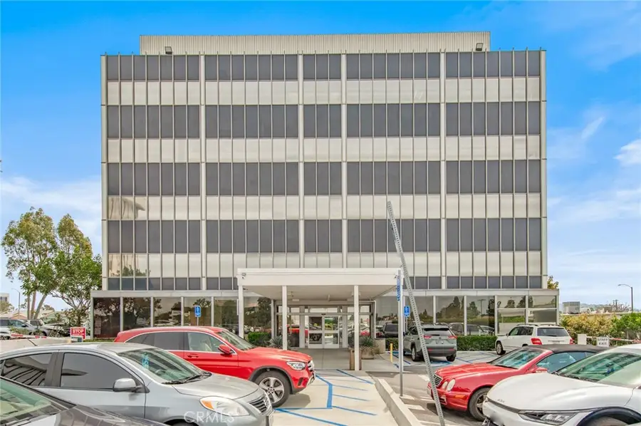 4305 Torrance Boulevard #306, Torrance, CA 90503 - #2