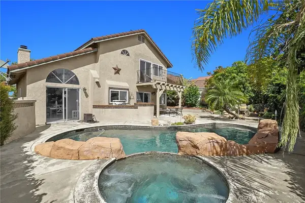 3332 Fallenleaf, Corona, CA 92882