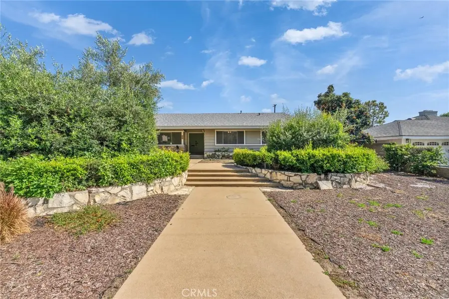 888 Syracuse, Claremont, CA 91711 - #2