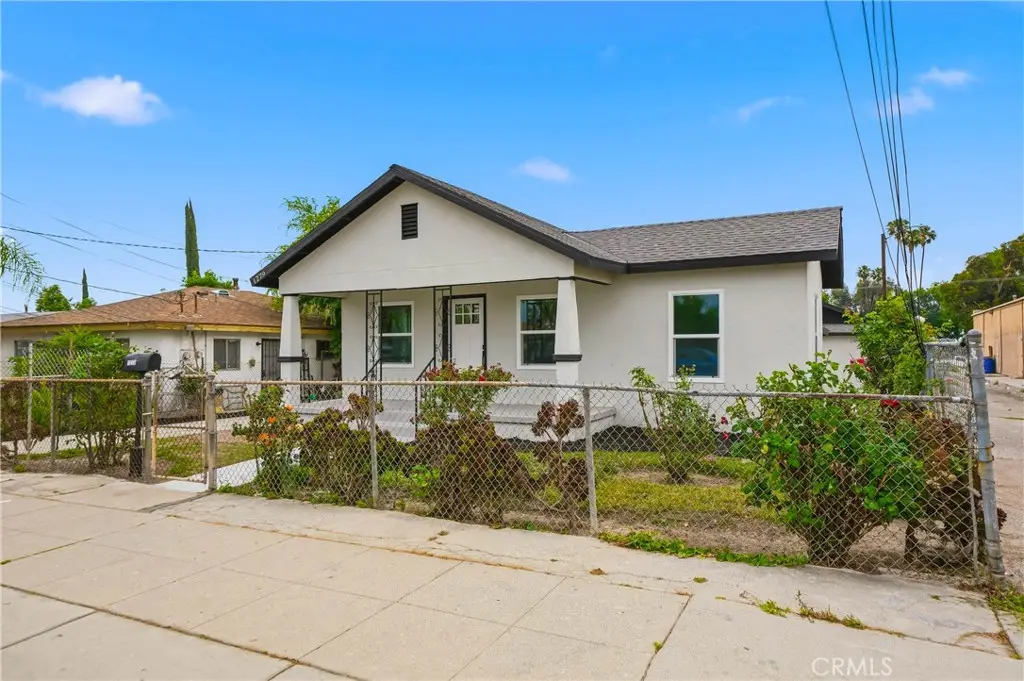 1279 Vine, San Bernardino, CA 92411 - #1