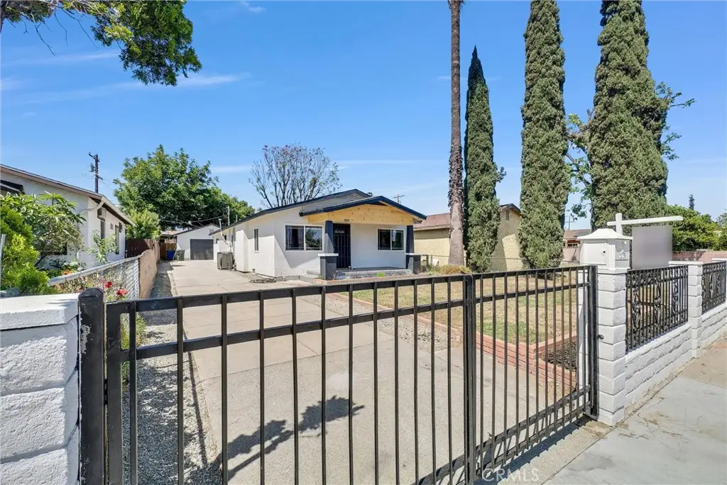 1039 E Elma, Ontario, CA 91764 - #1