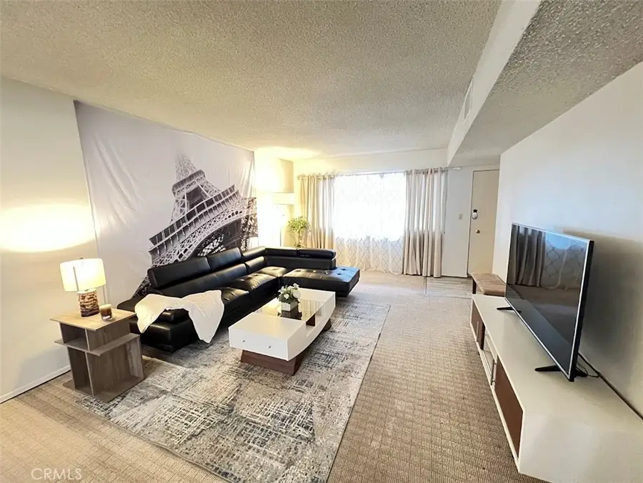 284 S Madison, Pasadena, CA 91101 - #2