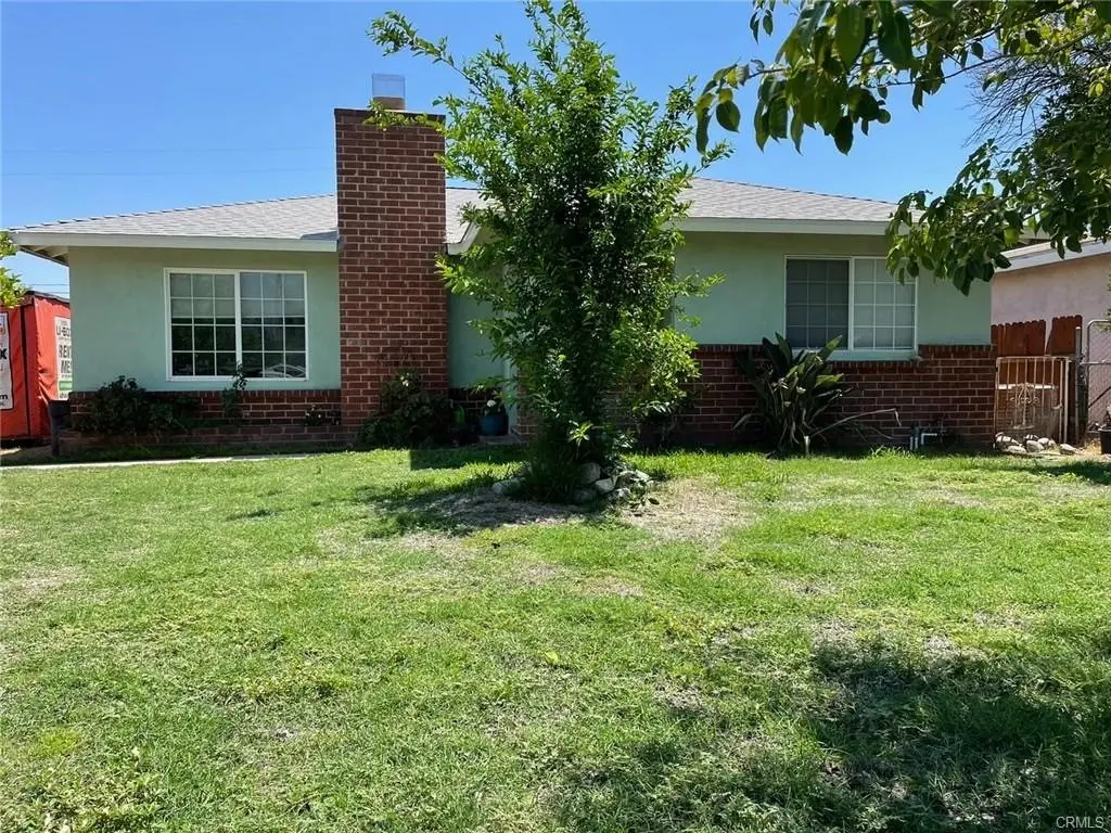 25275 18th, San Bernardino, CA 92404 - #1