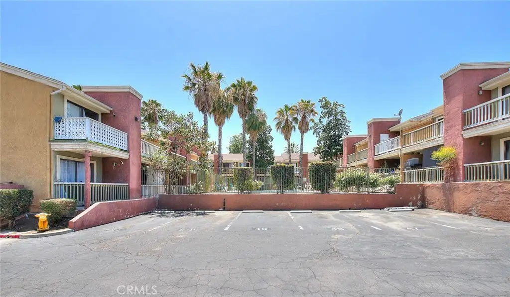 760 Rimpau #102, Corona, CA 92879 - #1