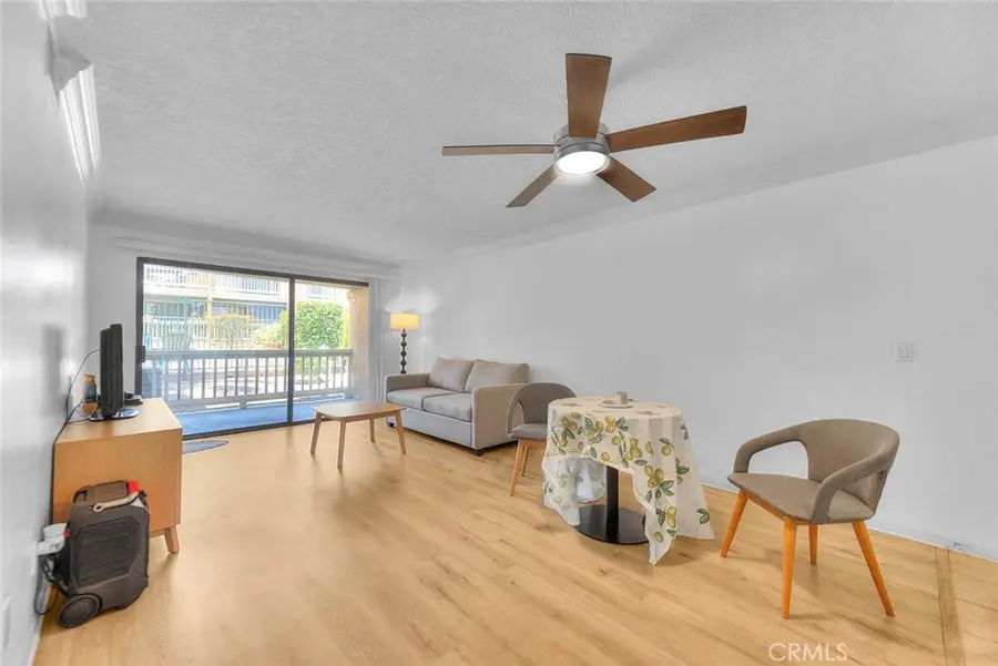760 Rimpau #102, Corona, CA 92879 - #2
