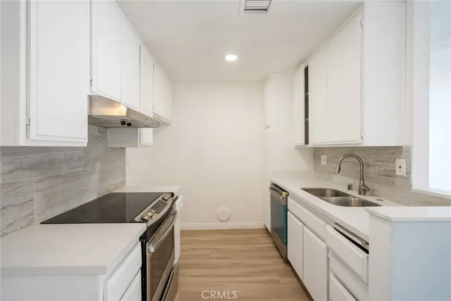 2300 S Hacienda Boulevard #D4, Hacienda Heights, CA 91745 - #3