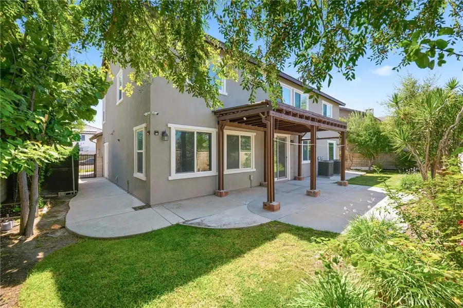 6981 Wild Lupine Road, Eastvale, CA 92880 - #2