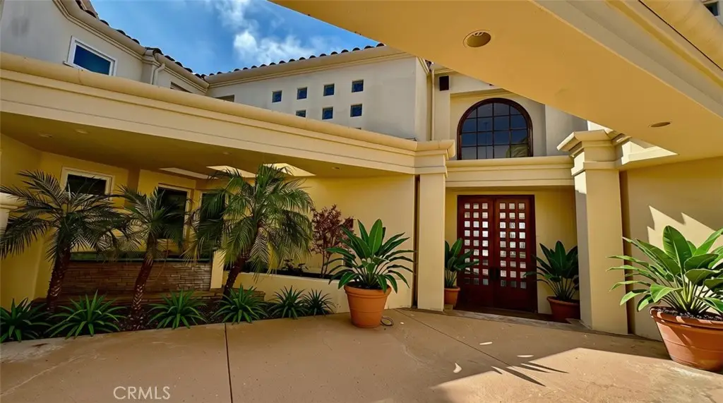 3140 E Abbey Ln, Orange, CA 92867 - #1