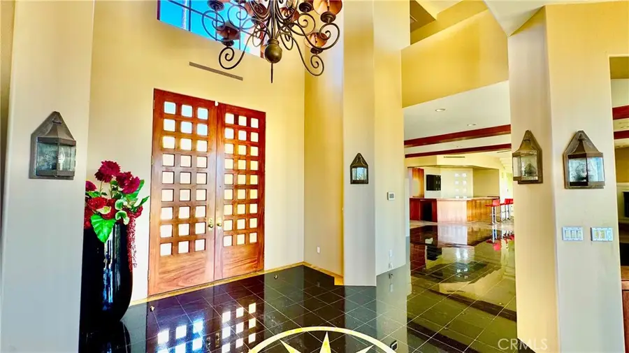 3140 E Abbey Ln, Orange, CA 92867 - #2