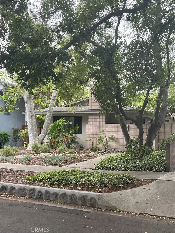 361 W 6th Street, Claremont, CA 91711