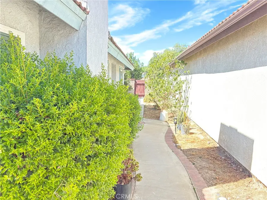 7682 High Prairie, Jurupa Valley, CA 92509 - #2