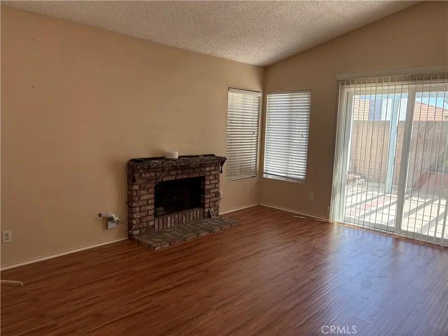 7682 High Prairie, Jurupa Valley, CA 92509 - #3