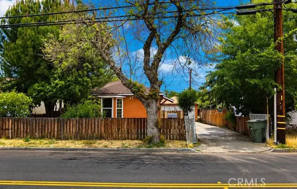 488 E Gilbert, San Bernardino, CA 92404