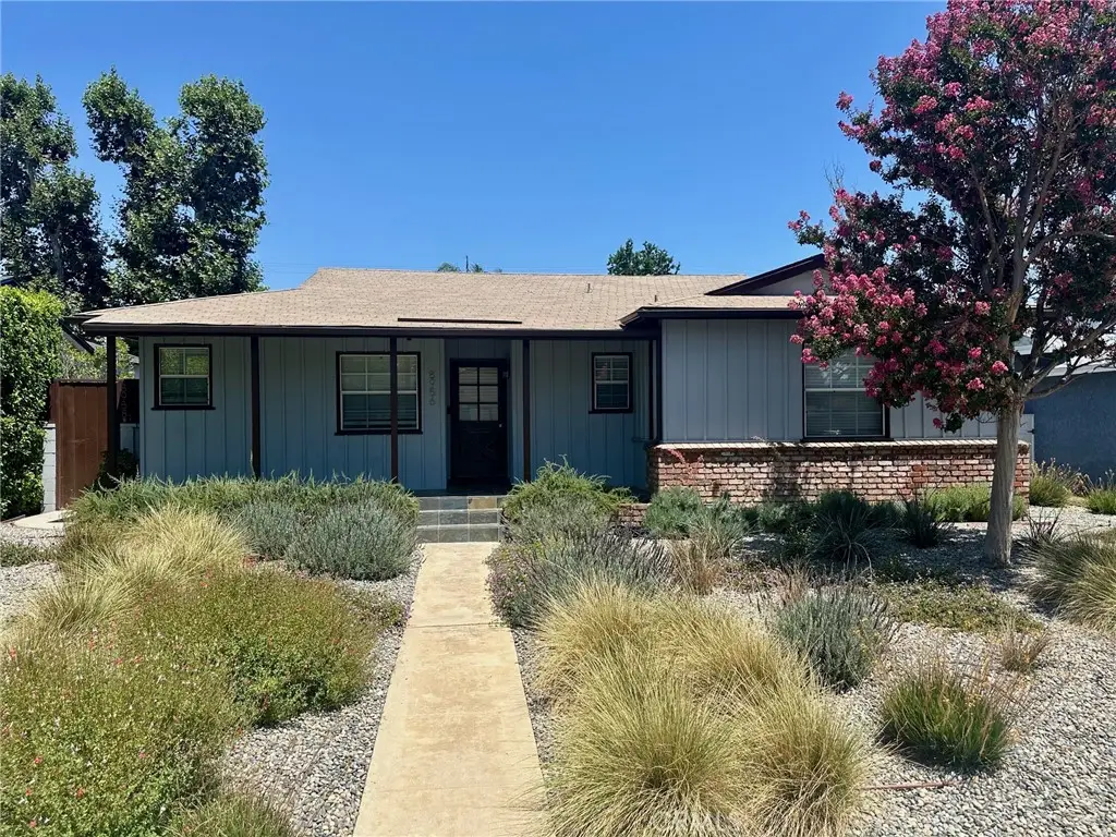 8956 Swinton Avenue, North Hills, CA 91343 - #1