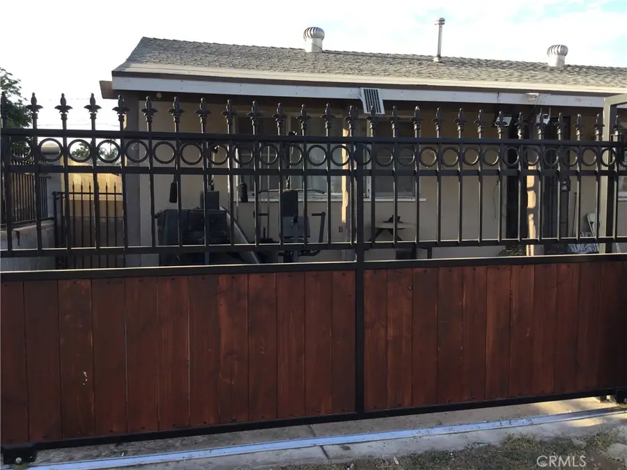 332 W 11th, Perris, CA 92570 - #2