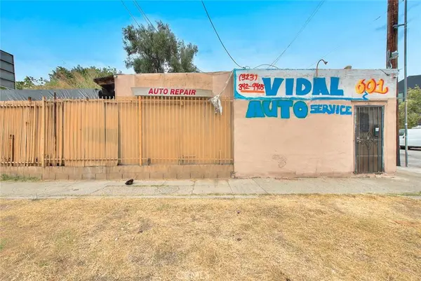 601 W Avenue 28, Los Angeles, CA 90065